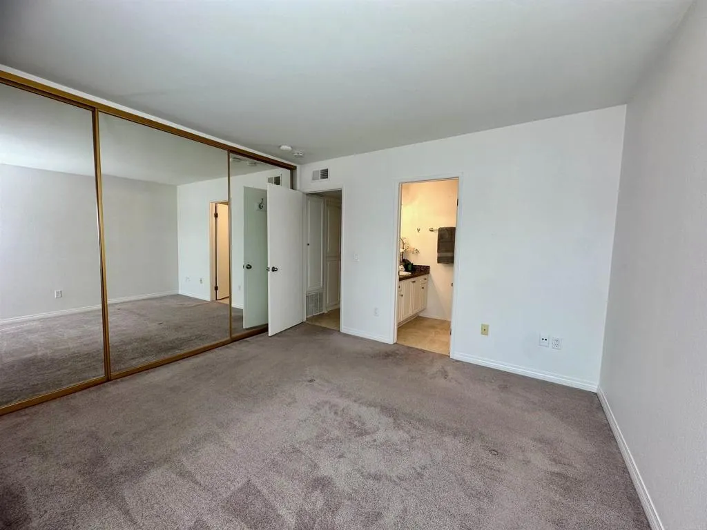 https://cdn.realtyfeed.com/cdn/127/306377094/da06de772cde0c7202c432c5bc63547e.webp