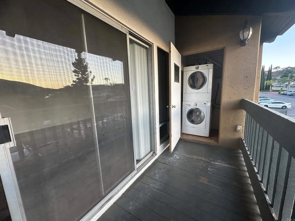 https://cdn.realtyfeed.com/cdn/127/306377094/e1f3528a15f2c3ad90fa7ce499af25ba.webp