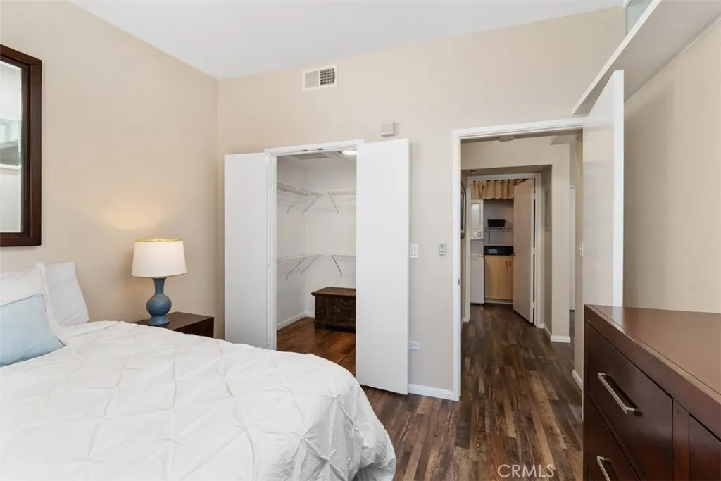 https://cdn.realtyfeed.com/cdn/127/306377171/1c6684f96077d269bcc3a141a1922834.webp
