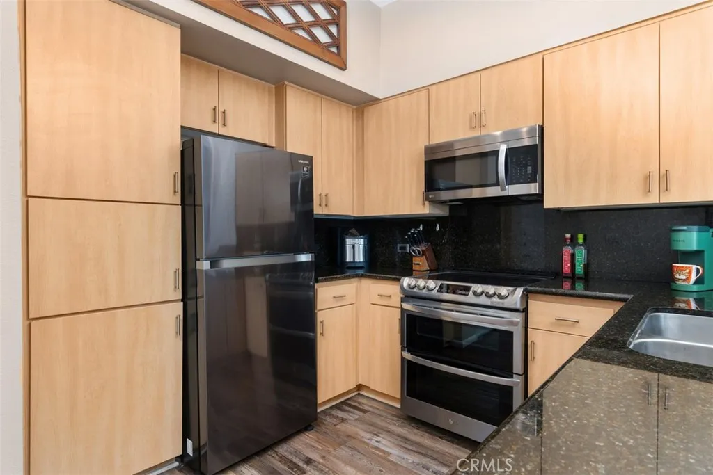 https://cdn.realtyfeed.com/cdn/127/306377171/3c836161d77e436f144870e2e7b91119.webp