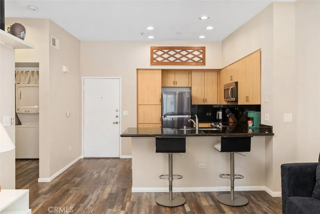 https://cdn.realtyfeed.com/cdn/127/306377171/7280017a36cce670511561a9ef9110bb.webp