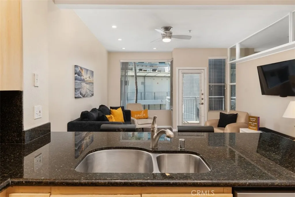 https://cdn.realtyfeed.com/cdn/127/306377171/992246c2d14ef8f89adb28b63f1b5951.webp