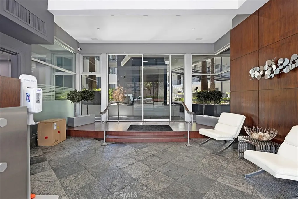 https://cdn.realtyfeed.com/cdn/127/306377171/d077d8c2a5e538e139f14d3fff055068.webp