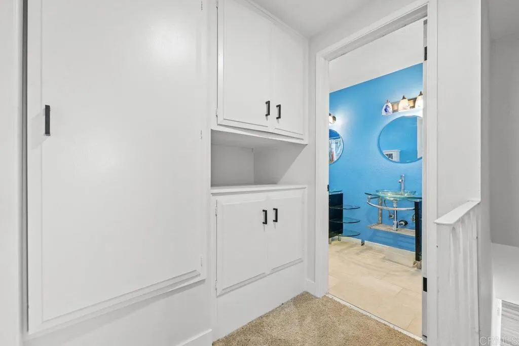 https://cdn.realtyfeed.com/cdn/127/306377190/cf45d334ba414889278368719d0fff40.webp