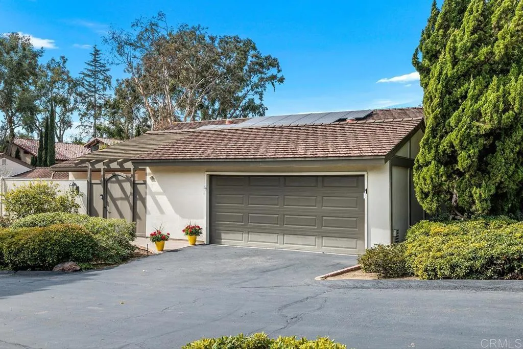 https://cdn.realtyfeed.com/cdn/127/306377667/155f8ca1095dd85d2b6d7572d83a1d09.webp