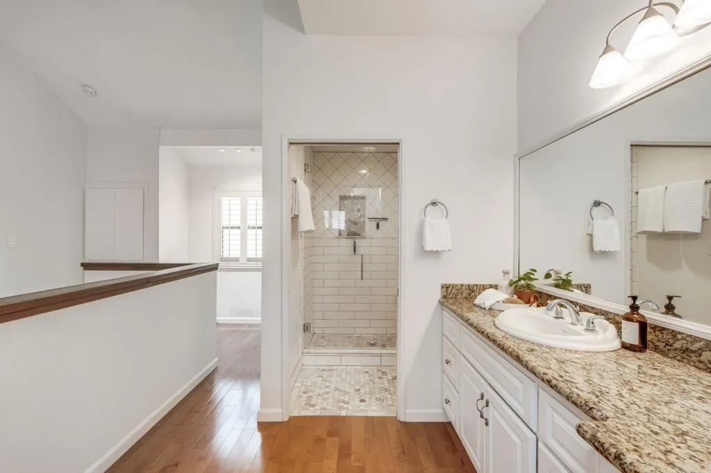 https://cdn.realtyfeed.com/cdn/127/306378062/15c390fd1e16bf78411ac1768861262c.webp
