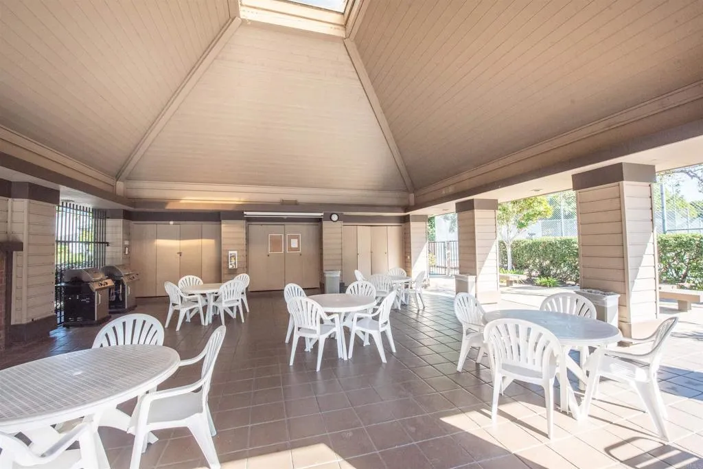 https://cdn.realtyfeed.com/cdn/127/306378062/b132e0c46e04c2b9662f55a5ef4c5c04.webp