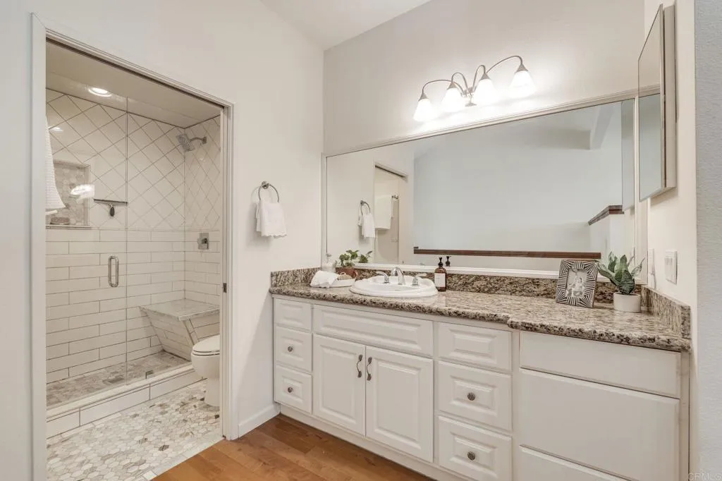 https://cdn.realtyfeed.com/cdn/127/306378062/d8d6d98f54a8b421e74d68b0375134fe.webp