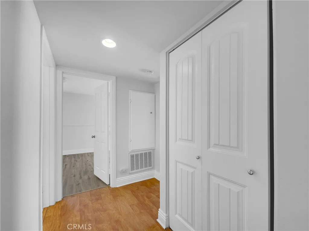 https://cdn.realtyfeed.com/cdn/127/306378150/a6e733c1e71aedd414e9c81ea57119ff.webp