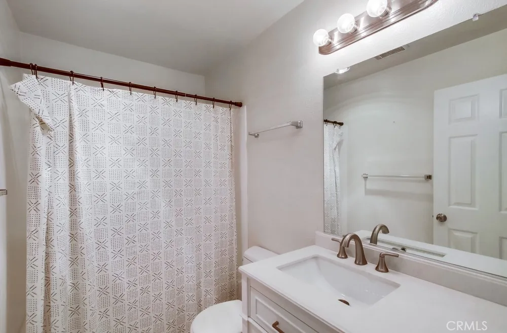 https://cdn.realtyfeed.com/cdn/127/306378217/3458e4f9a7e2b2ac9db2fb0648efc99b.webp