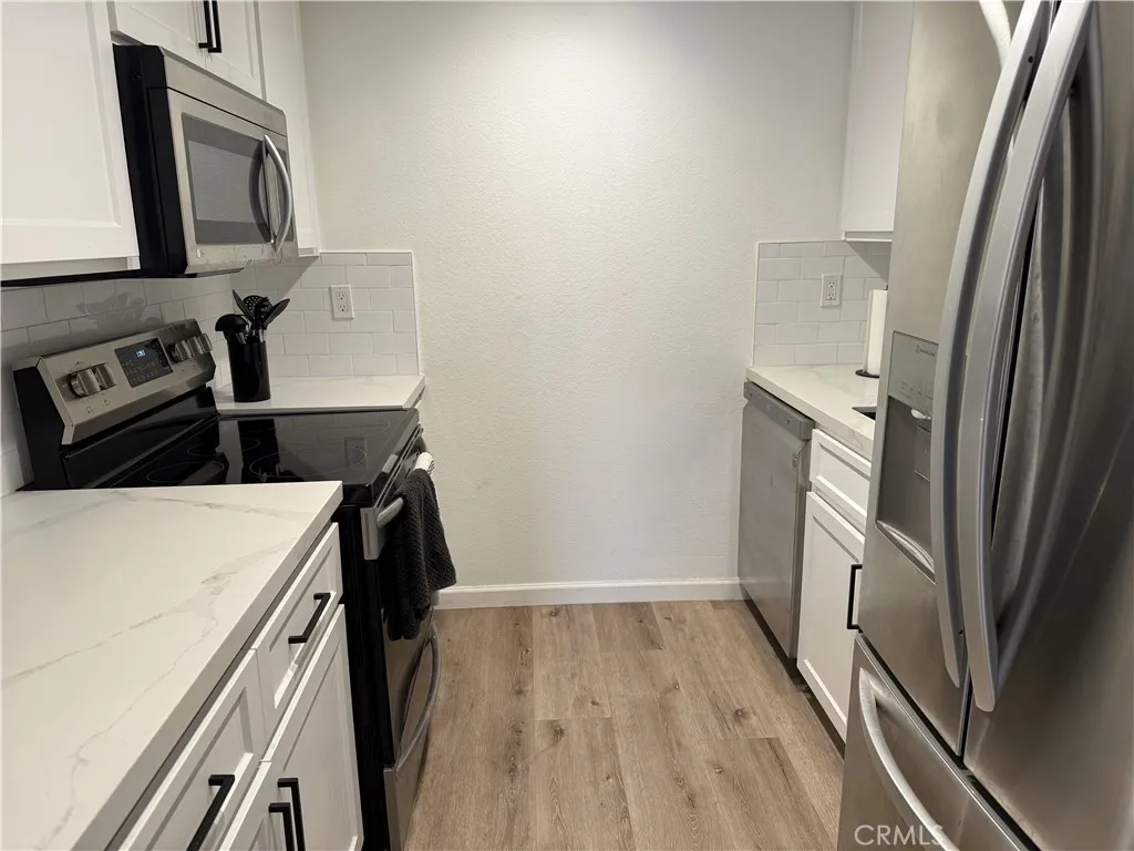 Photo #2: PW25046359 Listing 