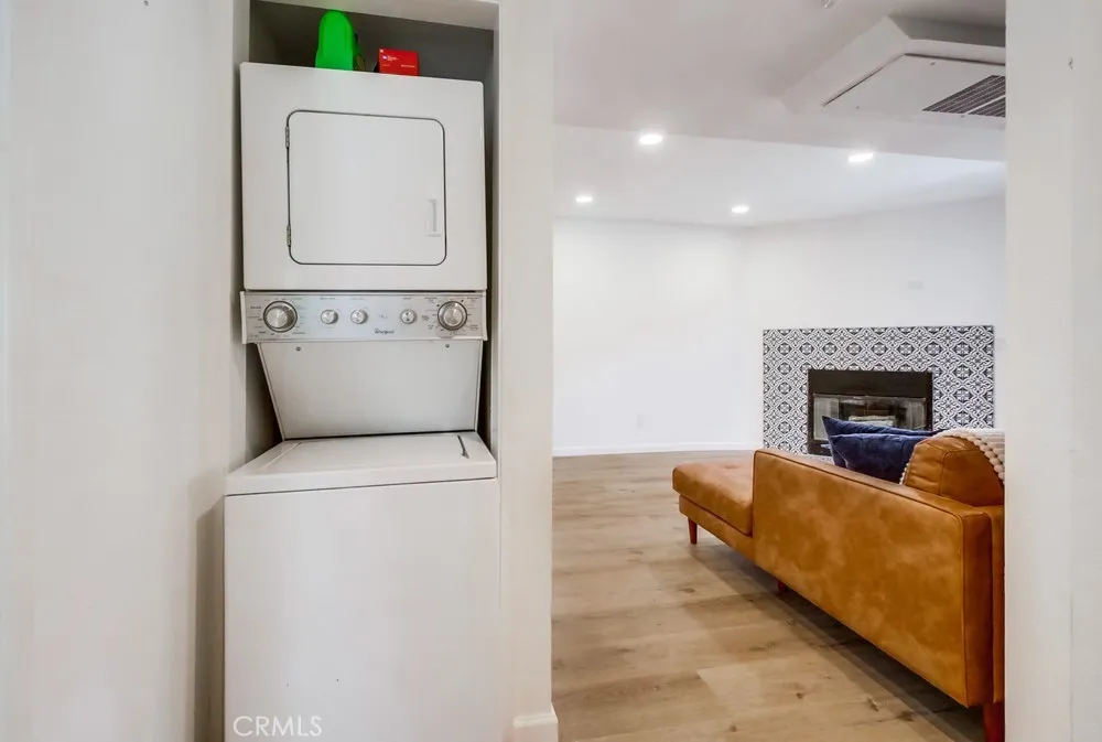 https://cdn.realtyfeed.com/cdn/127/306378217/b261a5e2cee9a3702aae75832347d13f.webp
