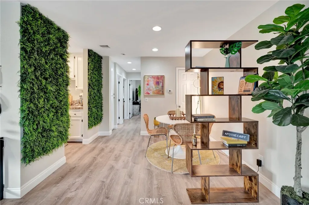 https://cdn.realtyfeed.com/cdn/127/306378585/a339a57b666e1e6c87addc10a327c353.webp