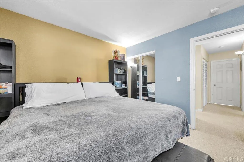 https://cdn.realtyfeed.com/cdn/127/306378805/010c25bdc3971ae927f8a9408667bf27.webp