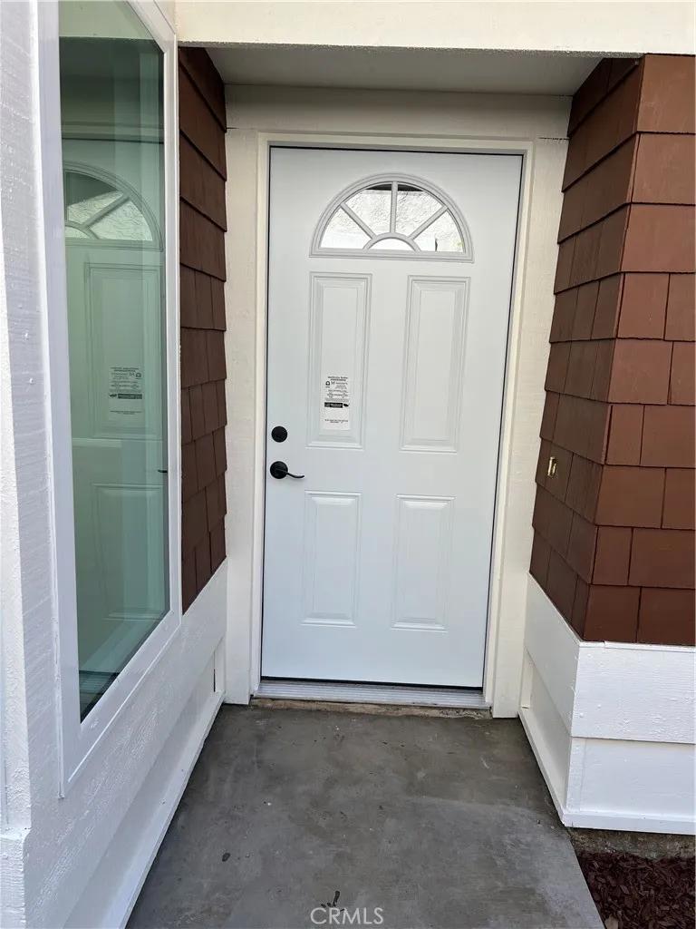 Photo #5: OC25047171 Listing 