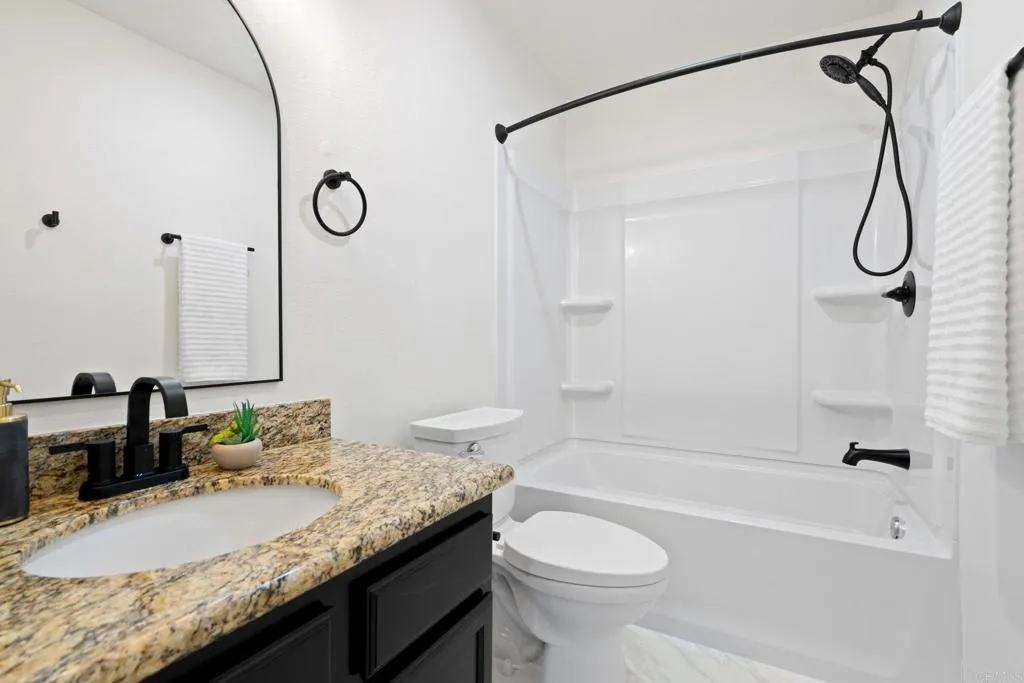 https://cdn.realtyfeed.com/cdn/127/306379014/b32a6a45c6b49cd5807c917de1bd116f.webp