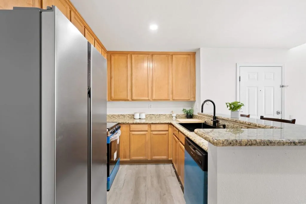 https://cdn.realtyfeed.com/cdn/127/306379014/c01698ac7c9f112f9e918c3eeedbde89.webp
