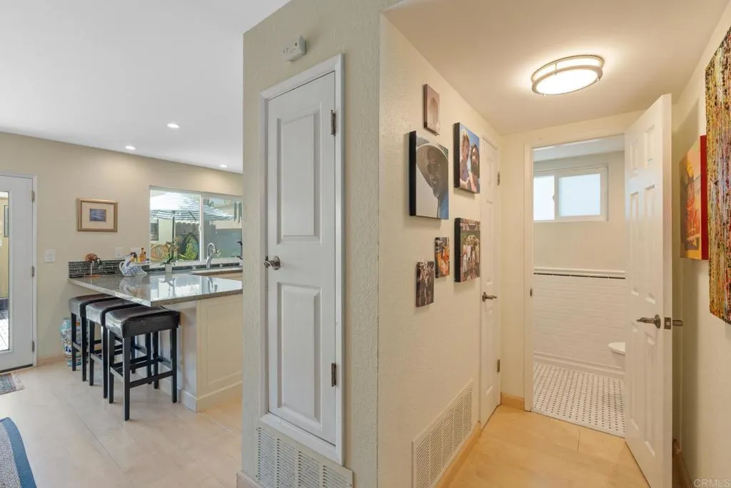 Photo #11: PTP2501575 Listing: Photo #11