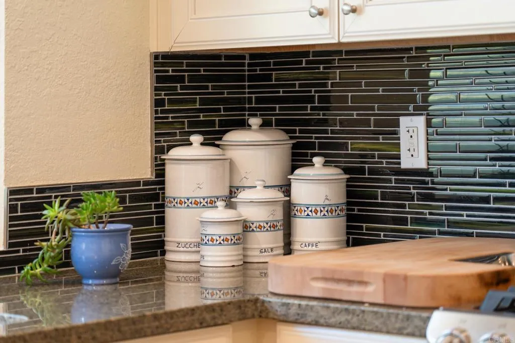 Photo #18: PTP2501575 Listing: Photo #18