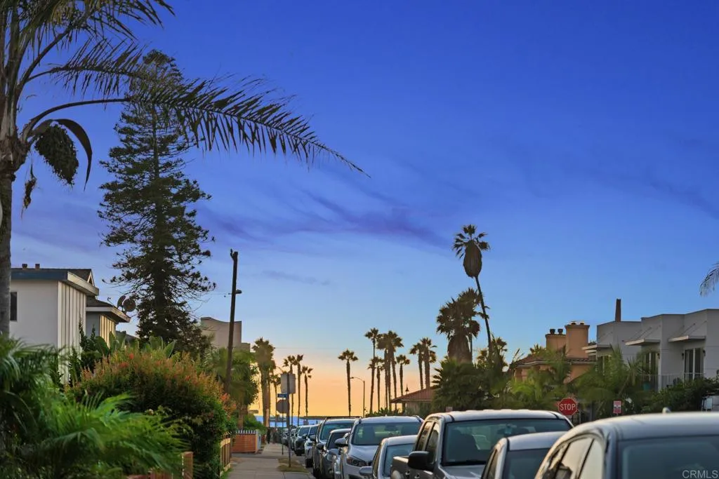 Photo #6: PTP2501575 Listing 