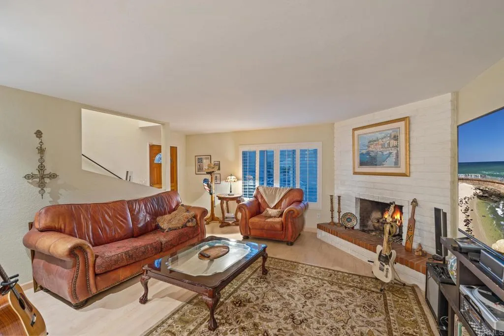 Photo #10: PTP2501575 Listing: Photo #10