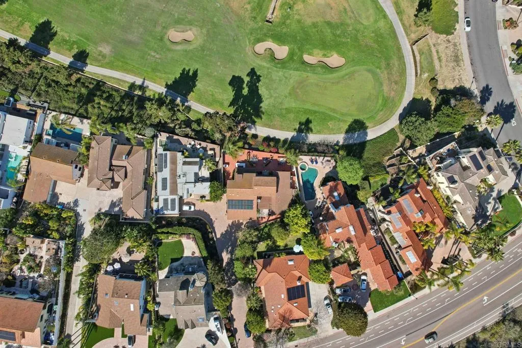 https://cdn.realtyfeed.com/cdn/127/306379211/26032f72755bc0e49644d16f7d24e391.webp