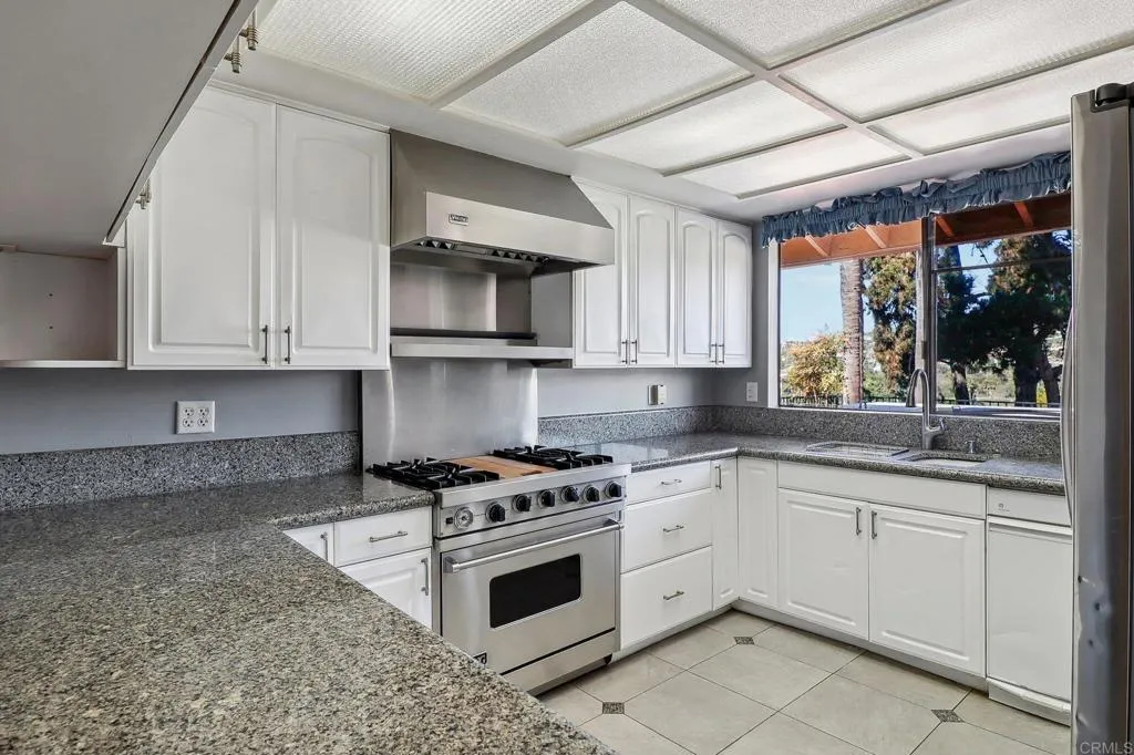 https://cdn.realtyfeed.com/cdn/127/306379211/b40a6b6c245be97513ea34c7880b3110.webp