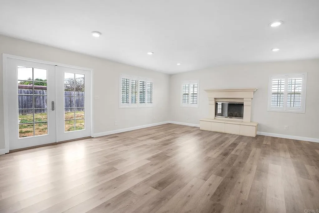 https://cdn.realtyfeed.com/cdn/127/306379255/d5c9c065e6097878e32cc9acd872c84d.webp