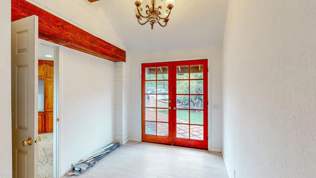 https://cdn.realtyfeed.com/cdn/127/306379297/39af54a5b55ad825108c96860a4fc58f.webp