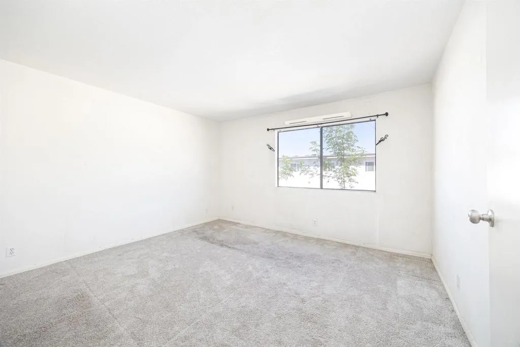 https://cdn.realtyfeed.com/cdn/127/306379372/202359582bceda720abc8846998065b3.webp