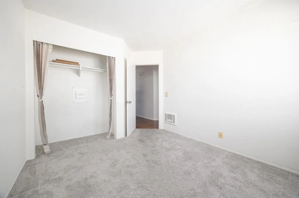 https://cdn.realtyfeed.com/cdn/127/306379372/ea29a1fa4cc821d34d435d9ab546fc98.webp