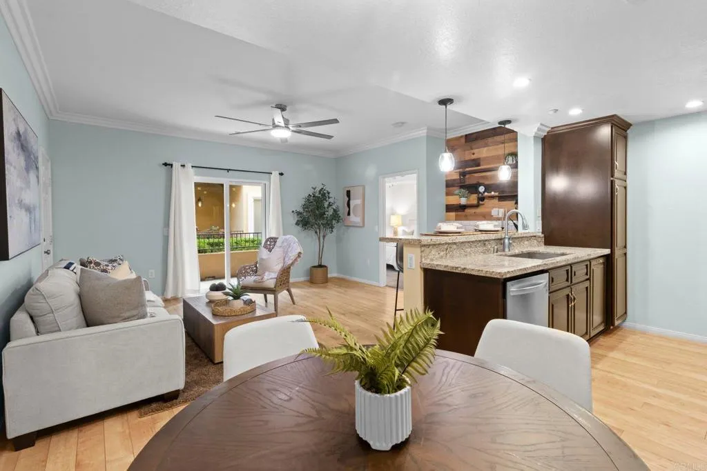 Photo #6: PTP2501622 Listing 