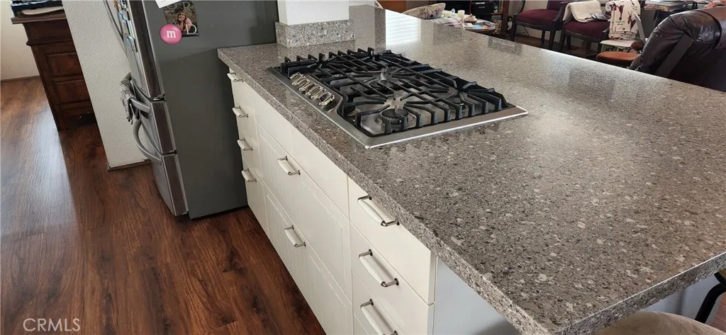 https://cdn.realtyfeed.com/cdn/127/306380515/3abad4a78952fe9449a0d72ef2d863e1.webp