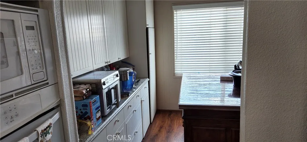 https://cdn.realtyfeed.com/cdn/127/306380515/e0e704c526abb96f49374cbd327b2677.webp