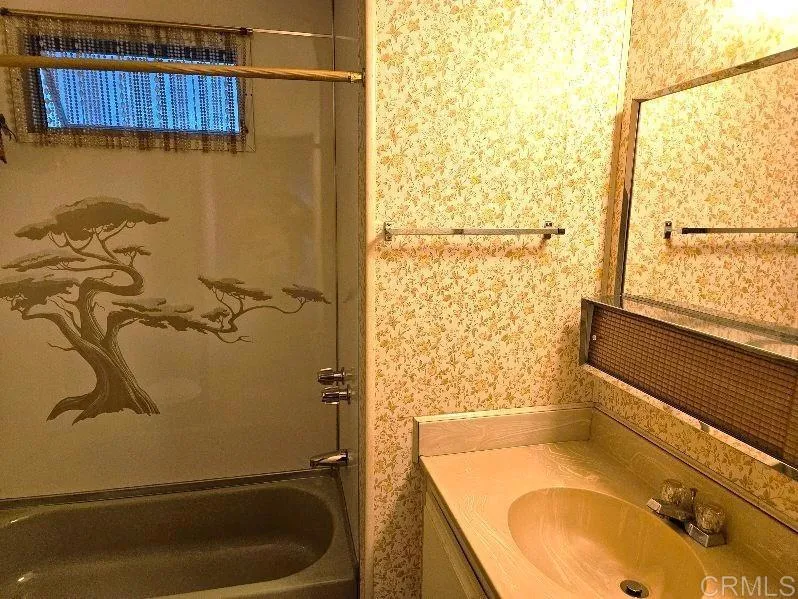 https://cdn.realtyfeed.com/cdn/127/306380524/3a8a61a772cf7888b4443dc6df12da5d.webp