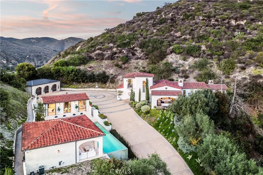 272 Canyon Acres Drive