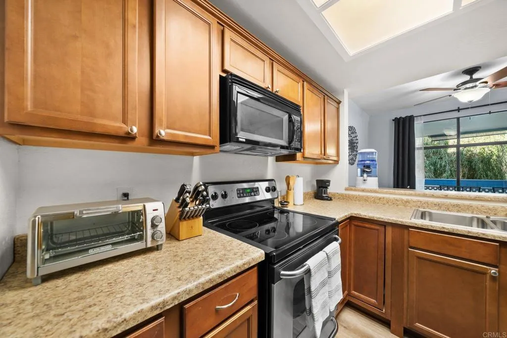 https://cdn.realtyfeed.com/cdn/127/306380942/1b18b017713e25d076540a4ef8e6c8f6.webp
