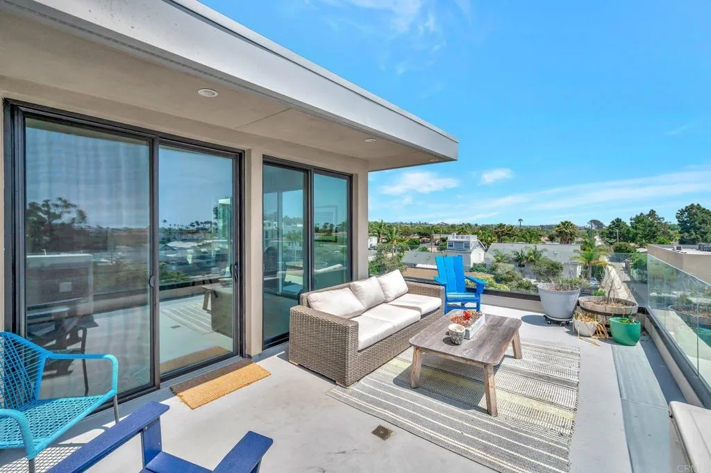 https://cdn.realtyfeed.com/cdn/127/306381039/6ef259473ce05763ba548d8bf1a6348c.webp
