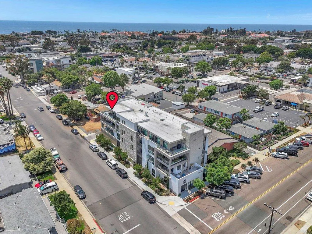 https://cdn.realtyfeed.com/cdn/127/306381039/d0accc02bd83b9f5494b610fad19460b.webp