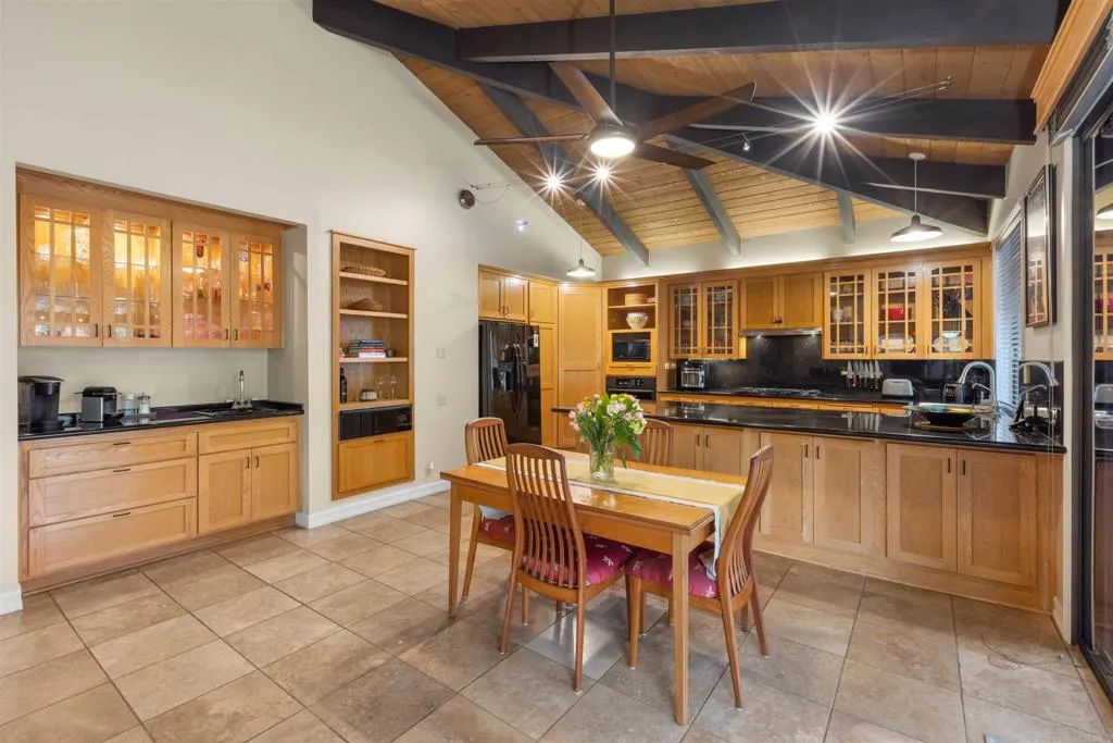 https://cdn.realtyfeed.com/cdn/127/306381580/d1923d1b20cc93351a651f67e2b3e7cd.webp