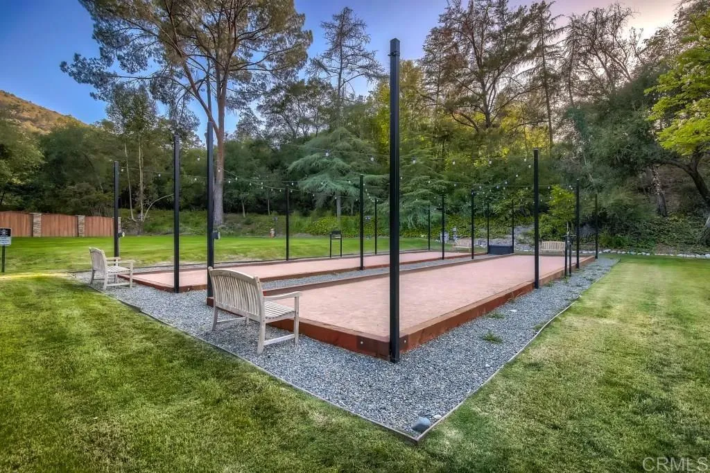 https://cdn.realtyfeed.com/cdn/127/306381580/d65ee5628b49448d20d787d49f38addc.webp