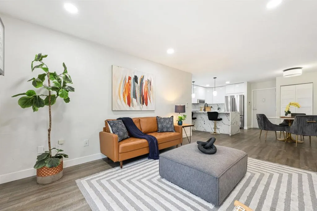 https://cdn.realtyfeed.com/cdn/127/306381704/46331f24477836e8137bf790774d3ccf.webp