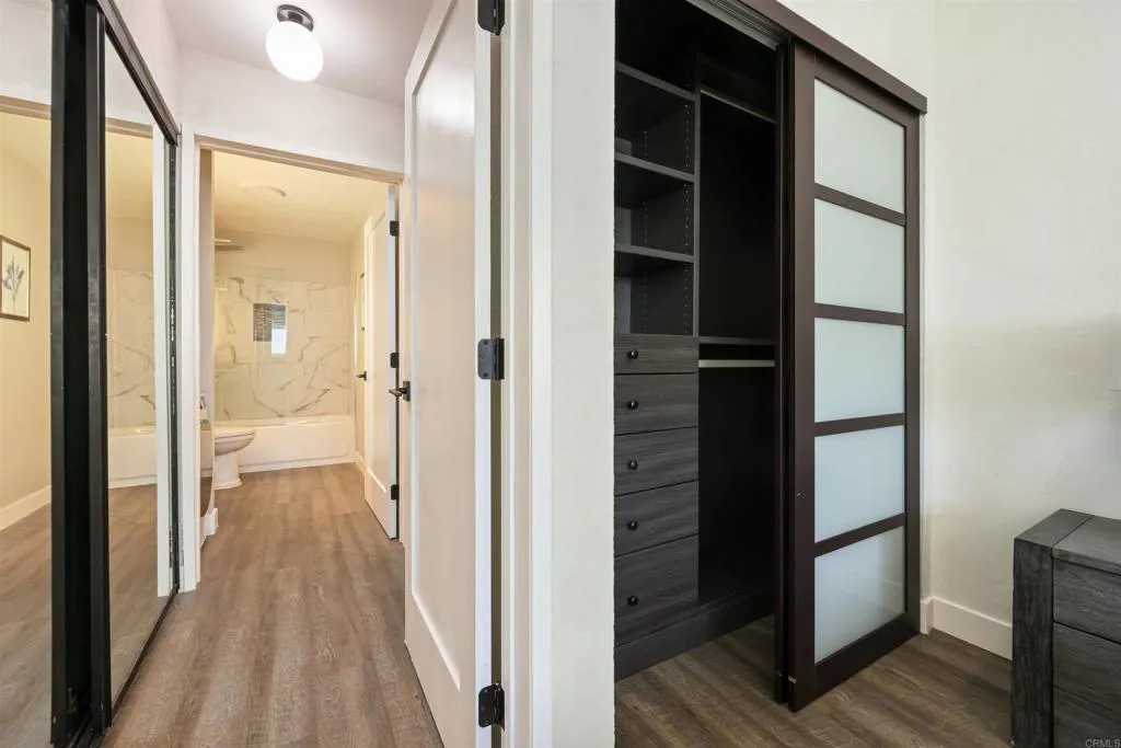 https://cdn.realtyfeed.com/cdn/127/306381704/e8f2e697b094a888ffe4d51312d87c35.webp