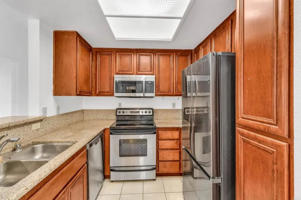 https://cdn.realtyfeed.com/cdn/127/306381716/568d95842cd037cb8f2f661ec21cd1b6.webp