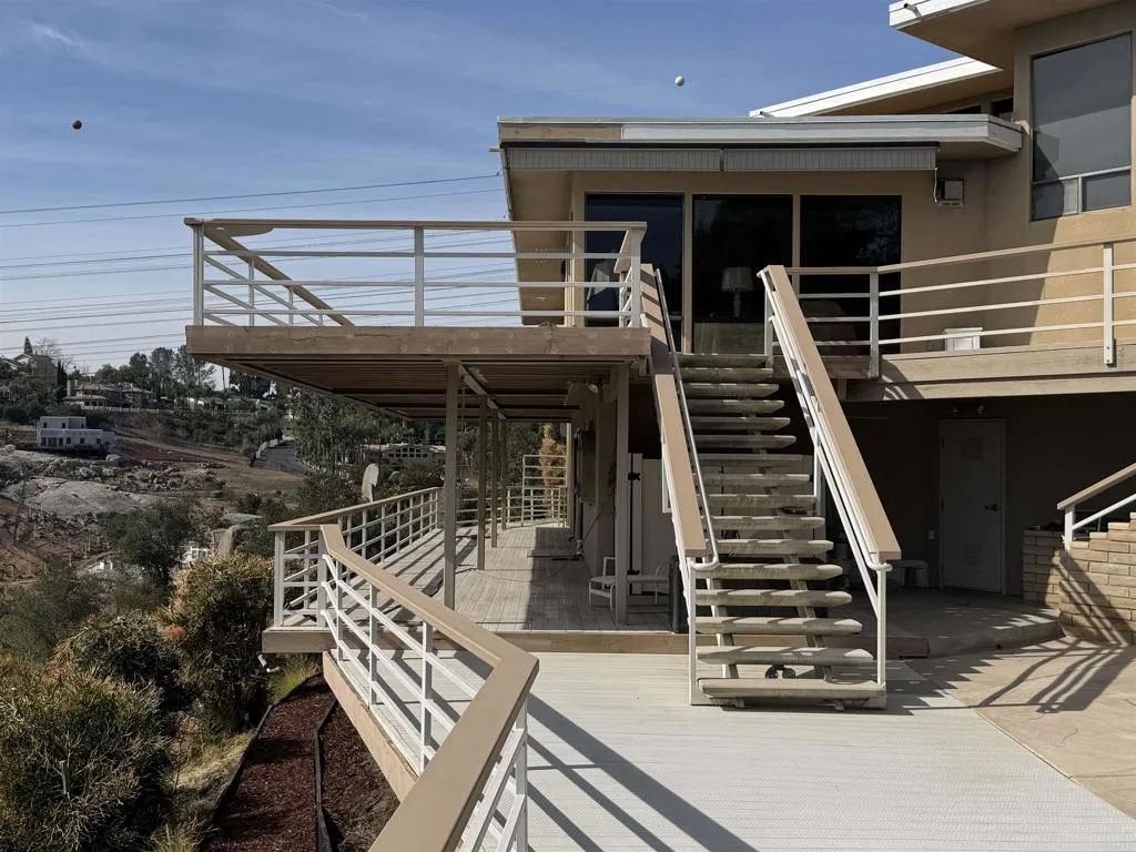 https://cdn.realtyfeed.com/cdn/127/306382009/3b432f969dd242b48f9e3d9796f0dcb7.webp
