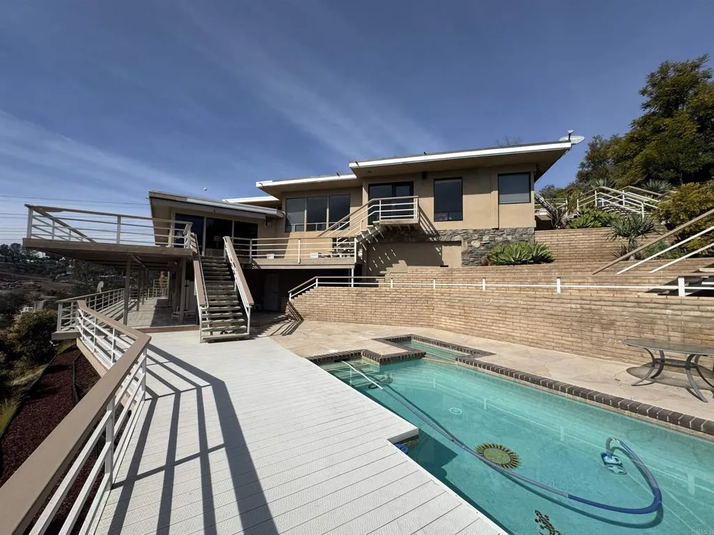 https://cdn.realtyfeed.com/cdn/127/306382009/4c955e0da20c5bba1322cc99d3609522.webp