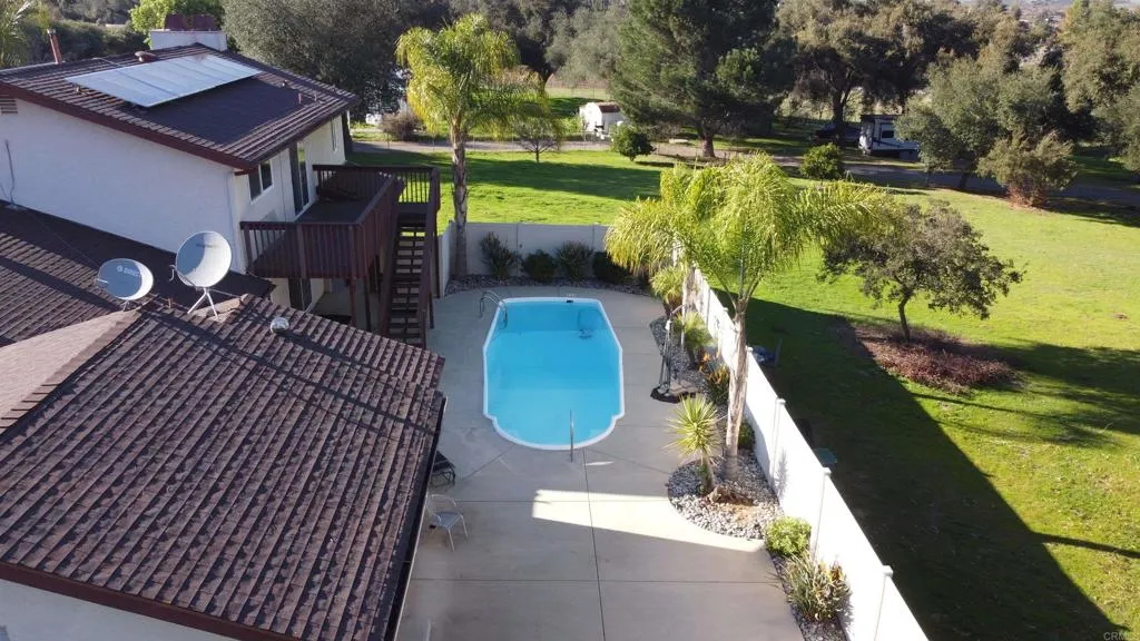 https://cdn.realtyfeed.com/cdn/127/306382056/c075cc992836a4774fc6a87f79074b2c.webp