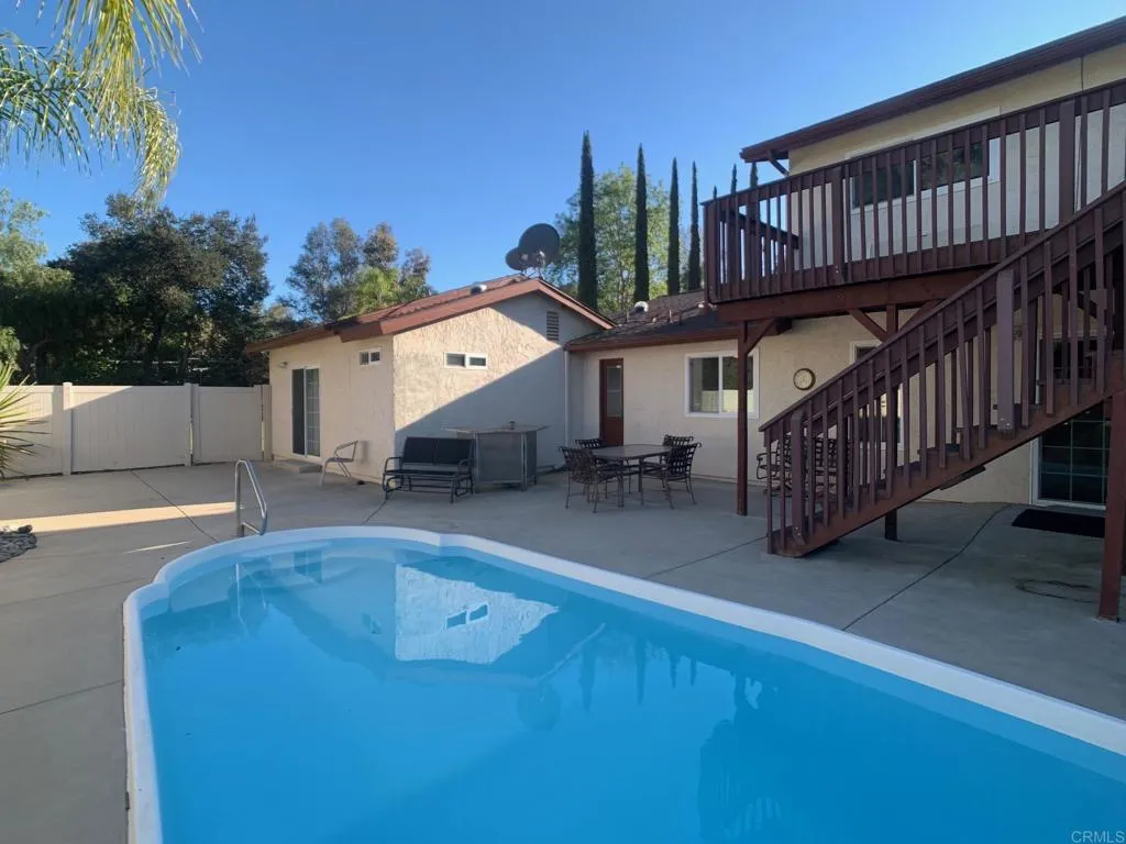 https://cdn.realtyfeed.com/cdn/127/306382056/e2e28d3da71e8a026e3d9f4ec3181a68.webp
