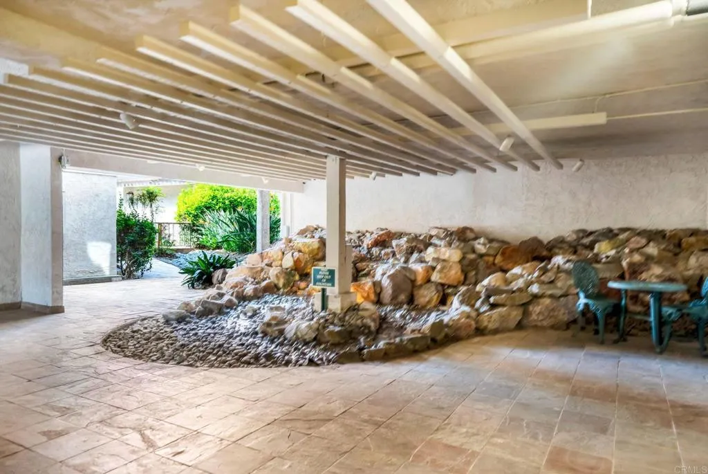https://cdn.realtyfeed.com/cdn/127/306382190/1992f692053792d343aeed02766542fb.webp