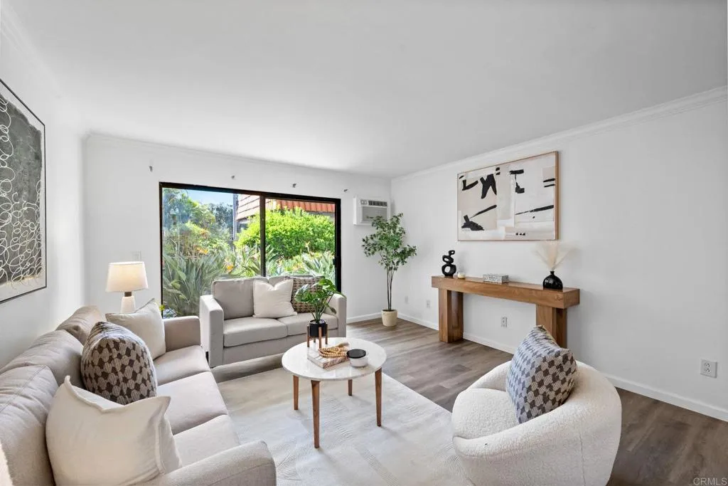 https://cdn.realtyfeed.com/cdn/127/306382190/1abd133758c7a1e4b0649d053f3b3375.webp